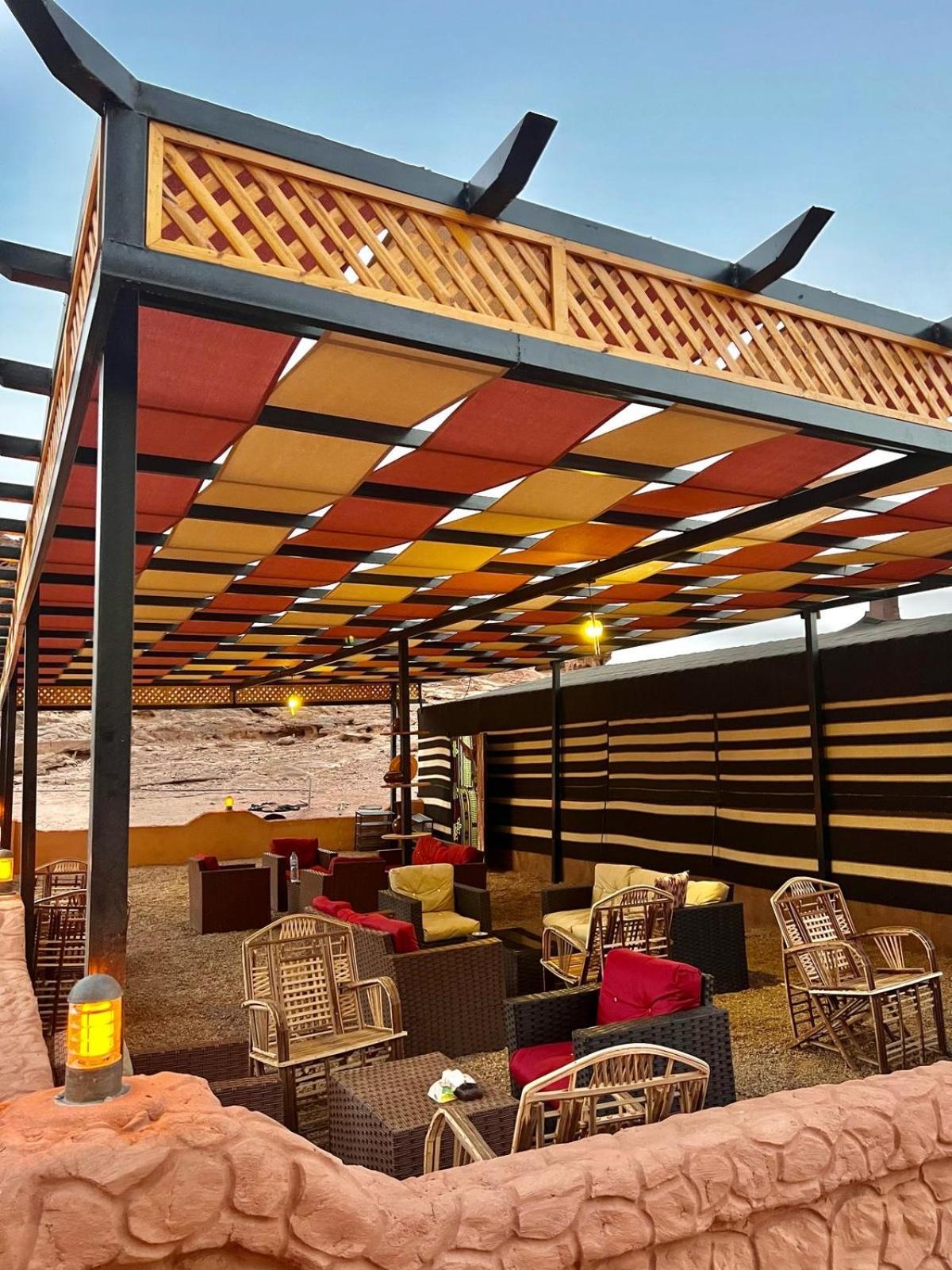 Solaris Wadi Rum Camp Bagian luar foto