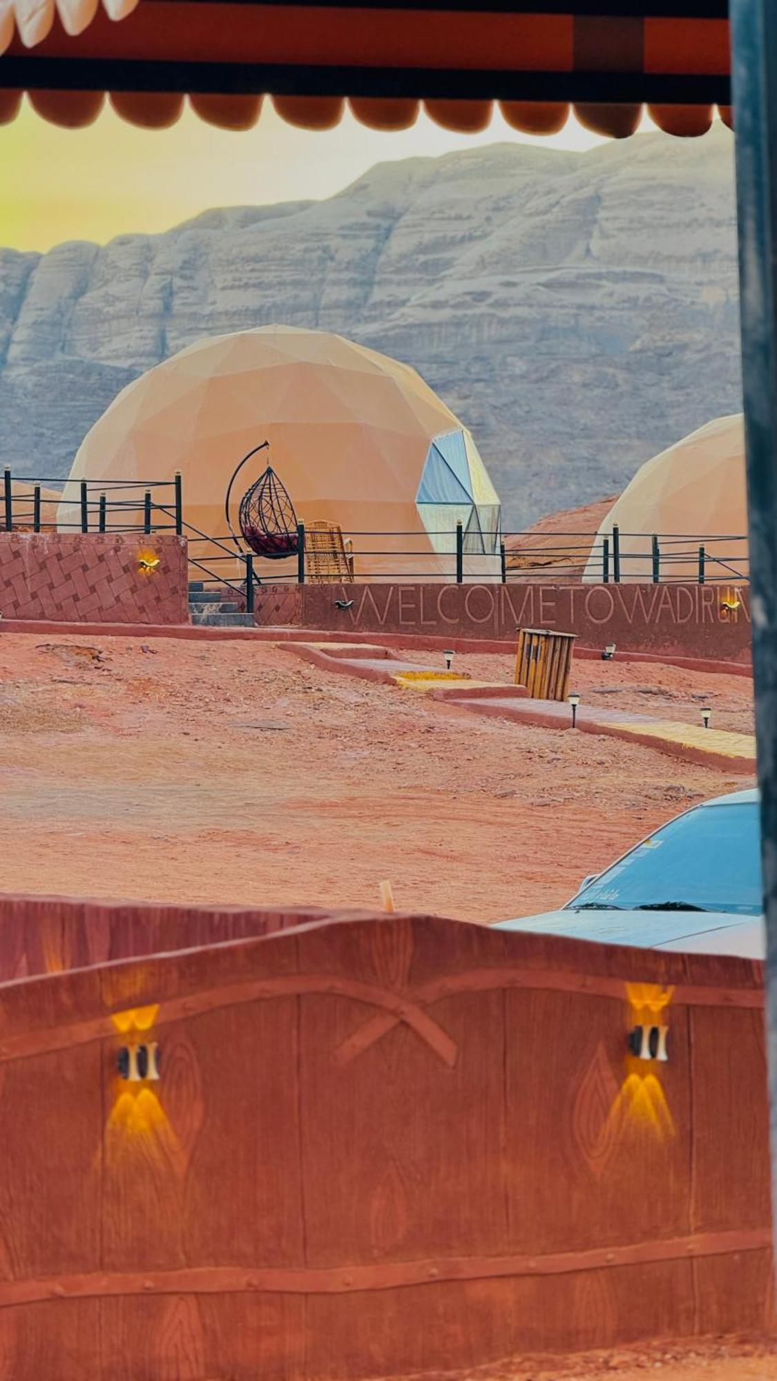 Solaris Wadi Rum Camp Bagian luar foto